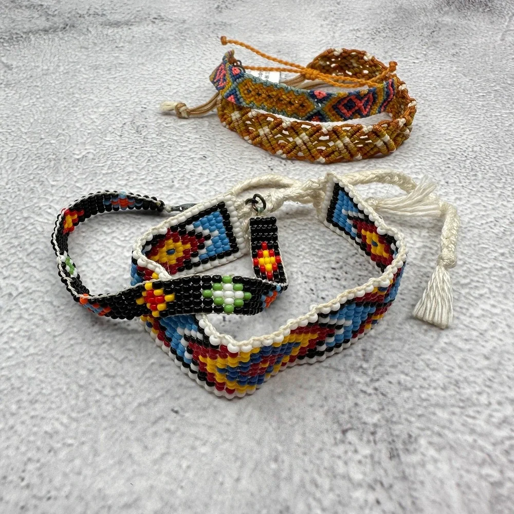 Pura Vida Mixed Lot 4 Bracelets Seed Bead Macrame Woven Boho Friendship Stack